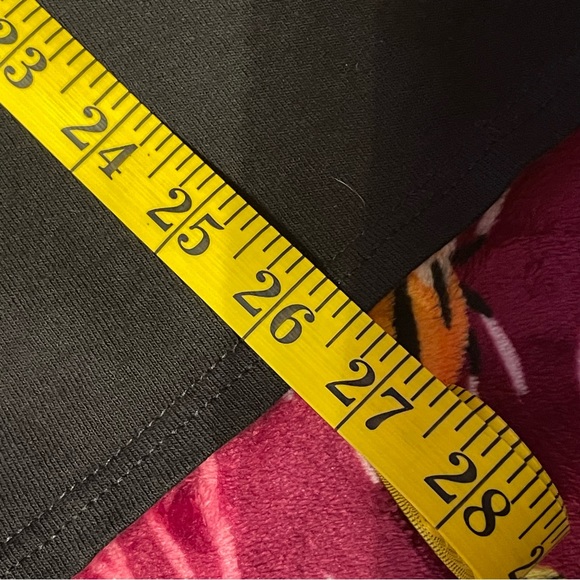 Squid Game Netflix T-Shirt Unisex Large - Picture 3 of 4